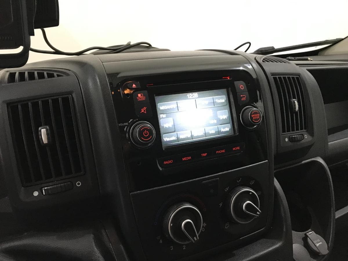 Peugeot Boxer 2.0 Blue HDI · Ano 2017 — imagen 38