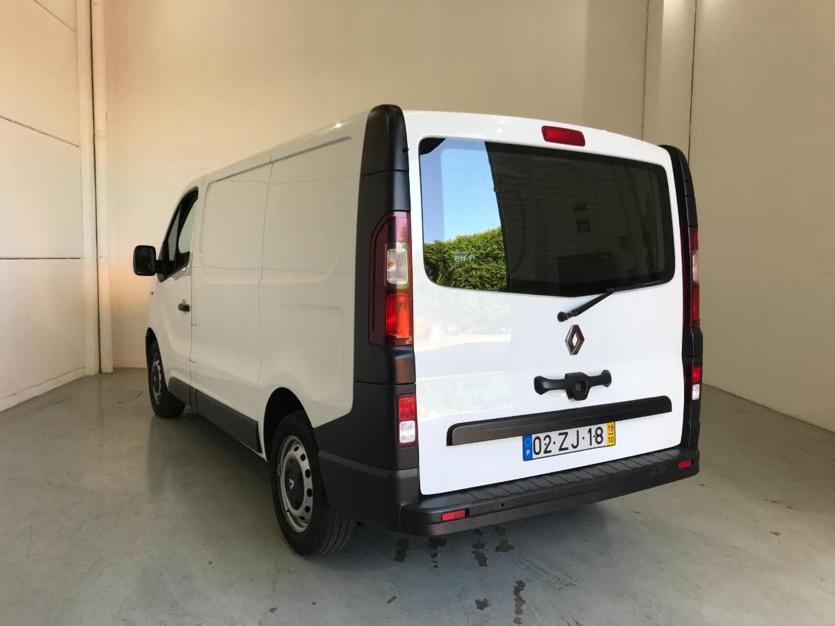 Renault Trafic 1.6 DCI · Ano 2019 — image 9