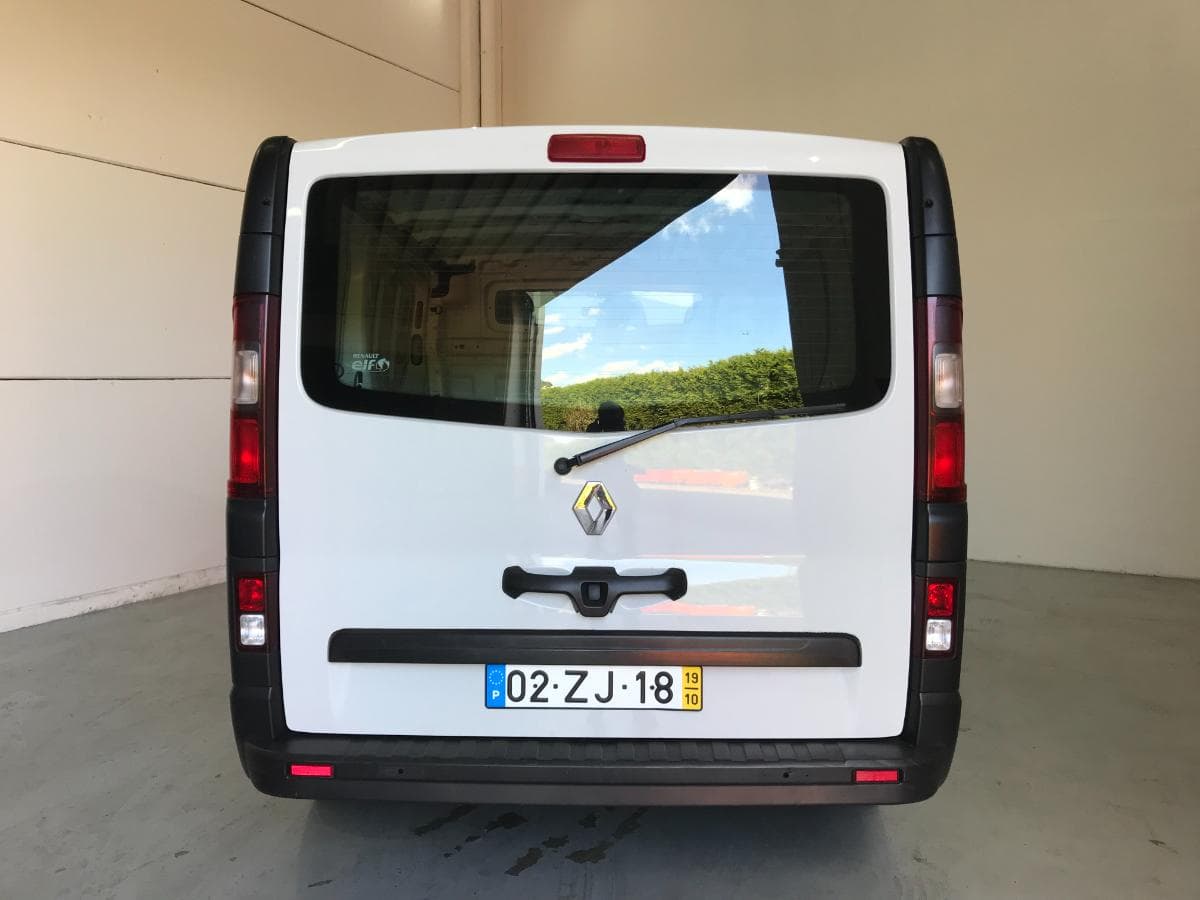Renault Trafic 1.6 DCI · Ano 2019 — image 10