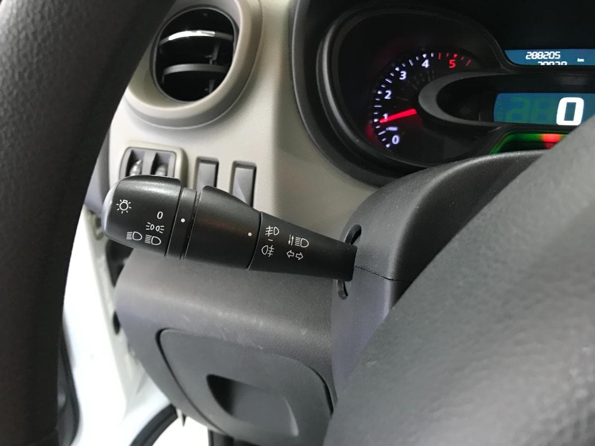Renault Trafic 1.6 DCI · Ano 2019 — image 29