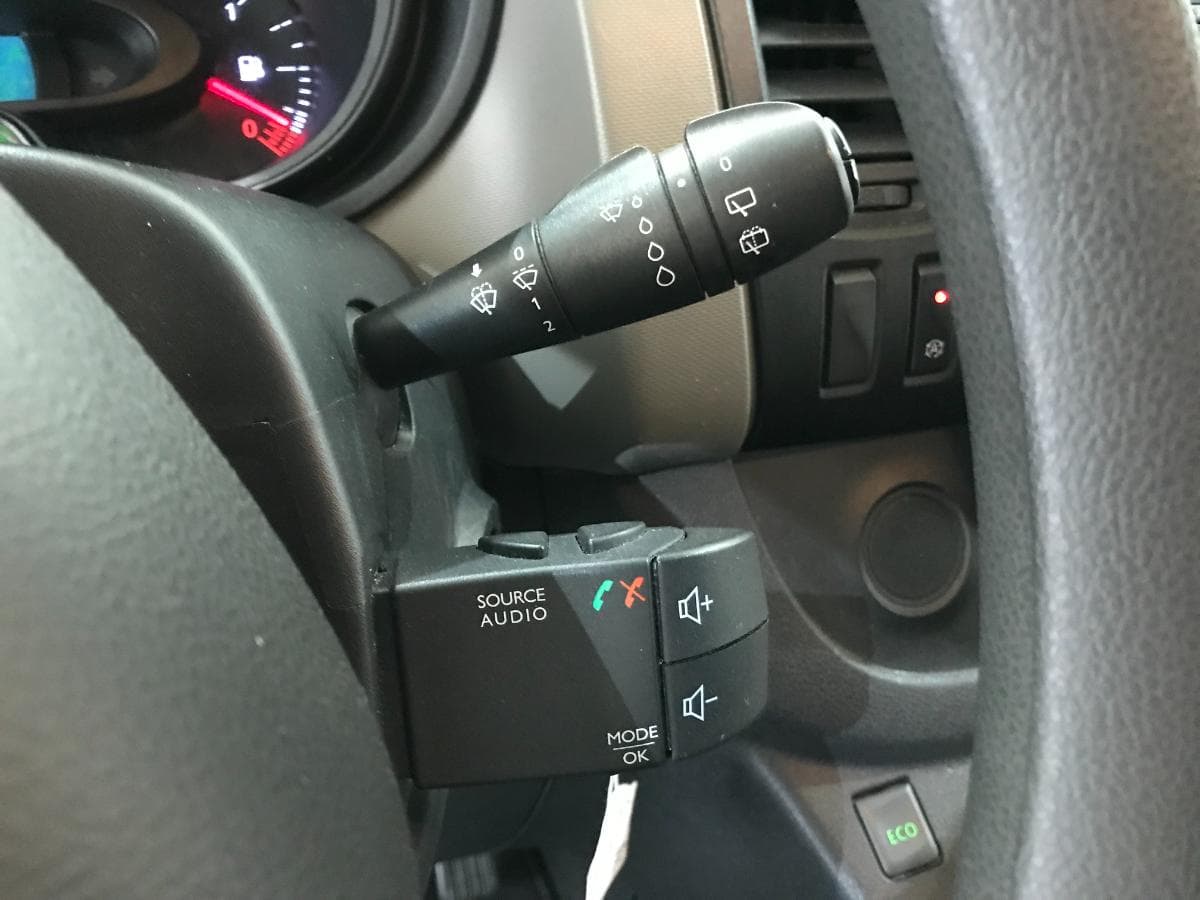 Renault Trafic 1.6 DCI · Ano 2019 — image 32