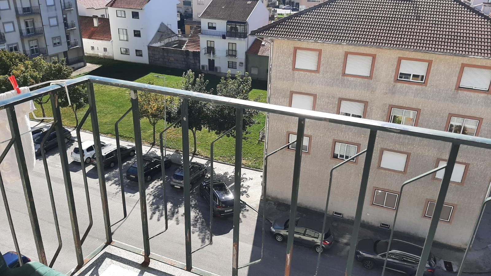 Apartamento T3 c/ Lugar de Garagem e Arrumos · Guarda — image 5
