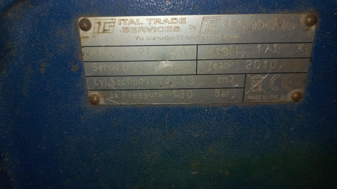 Diversos + Diversos + Diversos + Diversos + Diversos + Diversos + Diversos + Welding Machine + Welding Machine + Welding Machine + Ridgid Machine + Motores + Cut off machine + Caixas de Ferramenta + Varões + Diversos + Frolas + Cintos de Segurança + Diversos + Contentor de 40P · — imagem 24