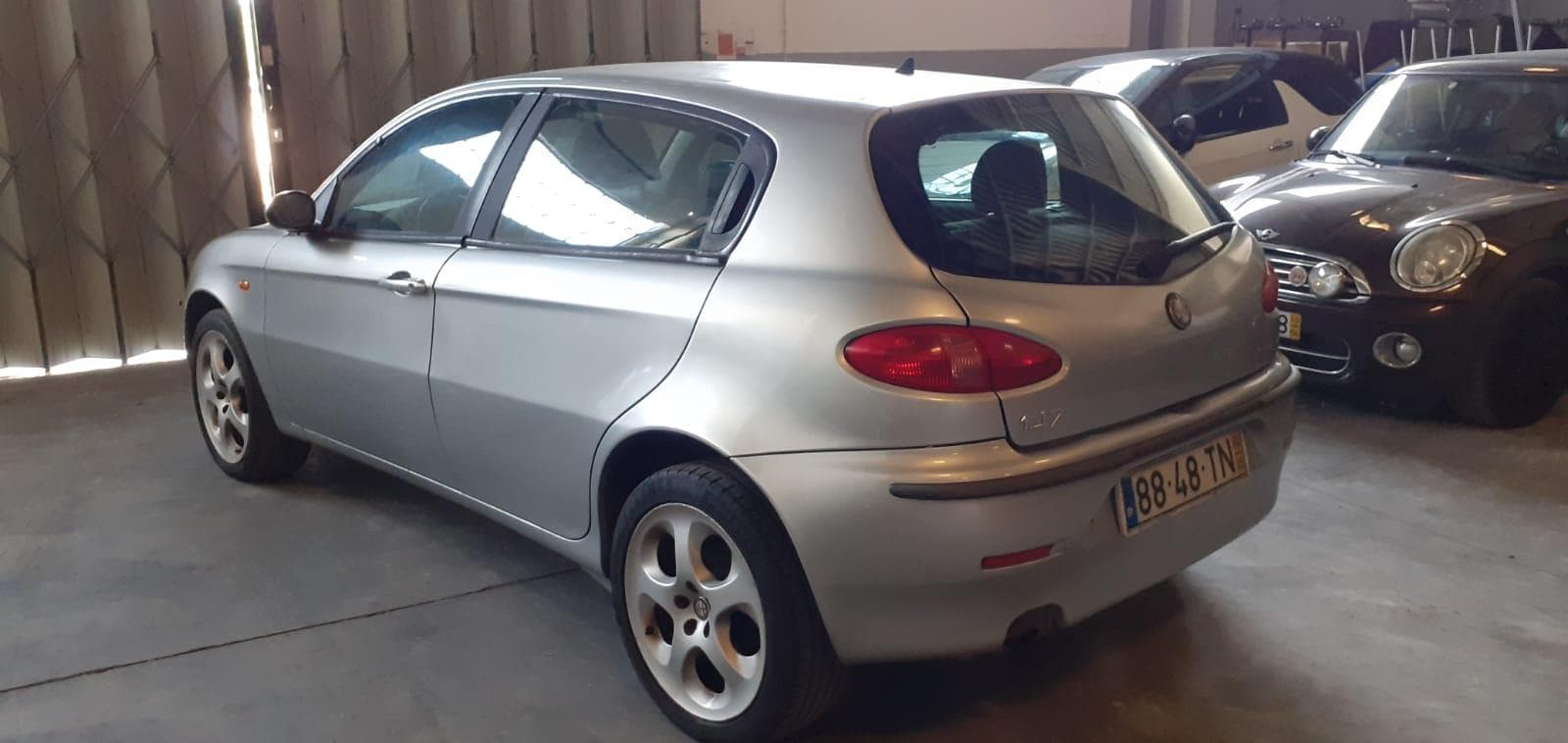 Alfa Romeo 147 1.6 16v · Ano 2002 — imagen 6