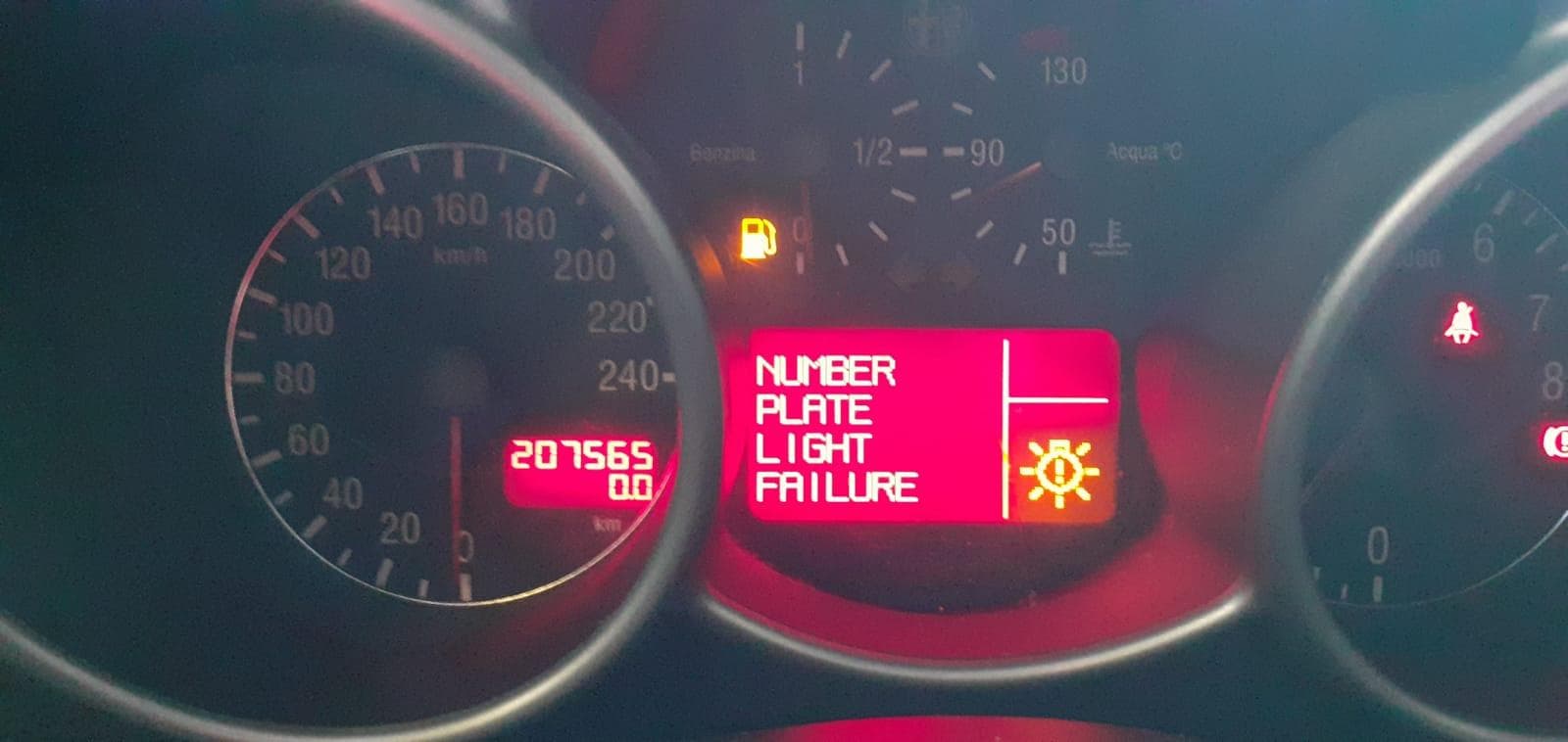 Alfa Romeo 147 1.6 16v · Ano 2002 — imagen 21