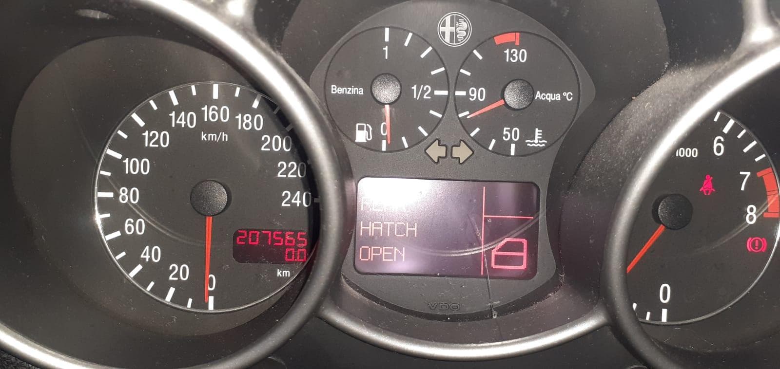 Alfa Romeo 147 1.6 16v · Ano 2002 — imagen 26