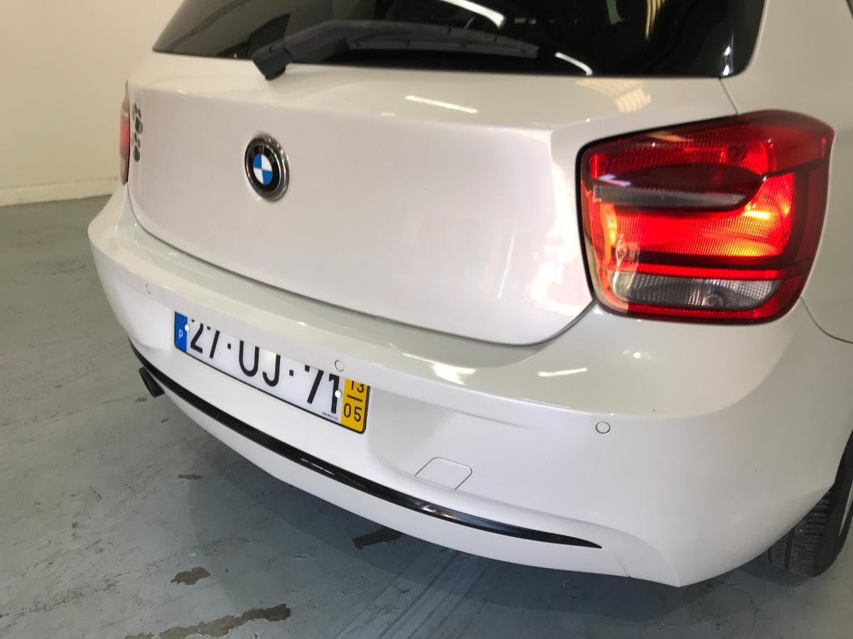 BMW 116D · Ano 2013 — imagen 8