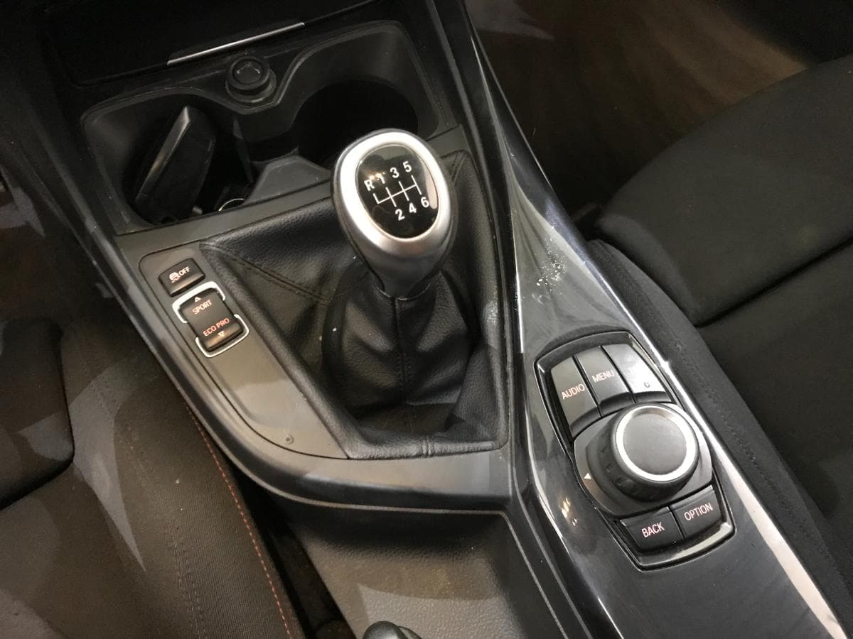 BMW 116D · Ano 2013 — imagen 37