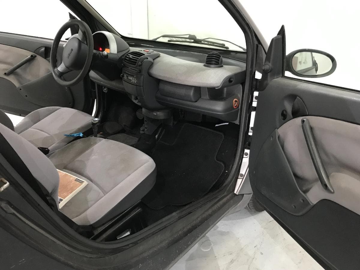 Smart Fortwo 0.7 · Ano 2004 — imagen 22