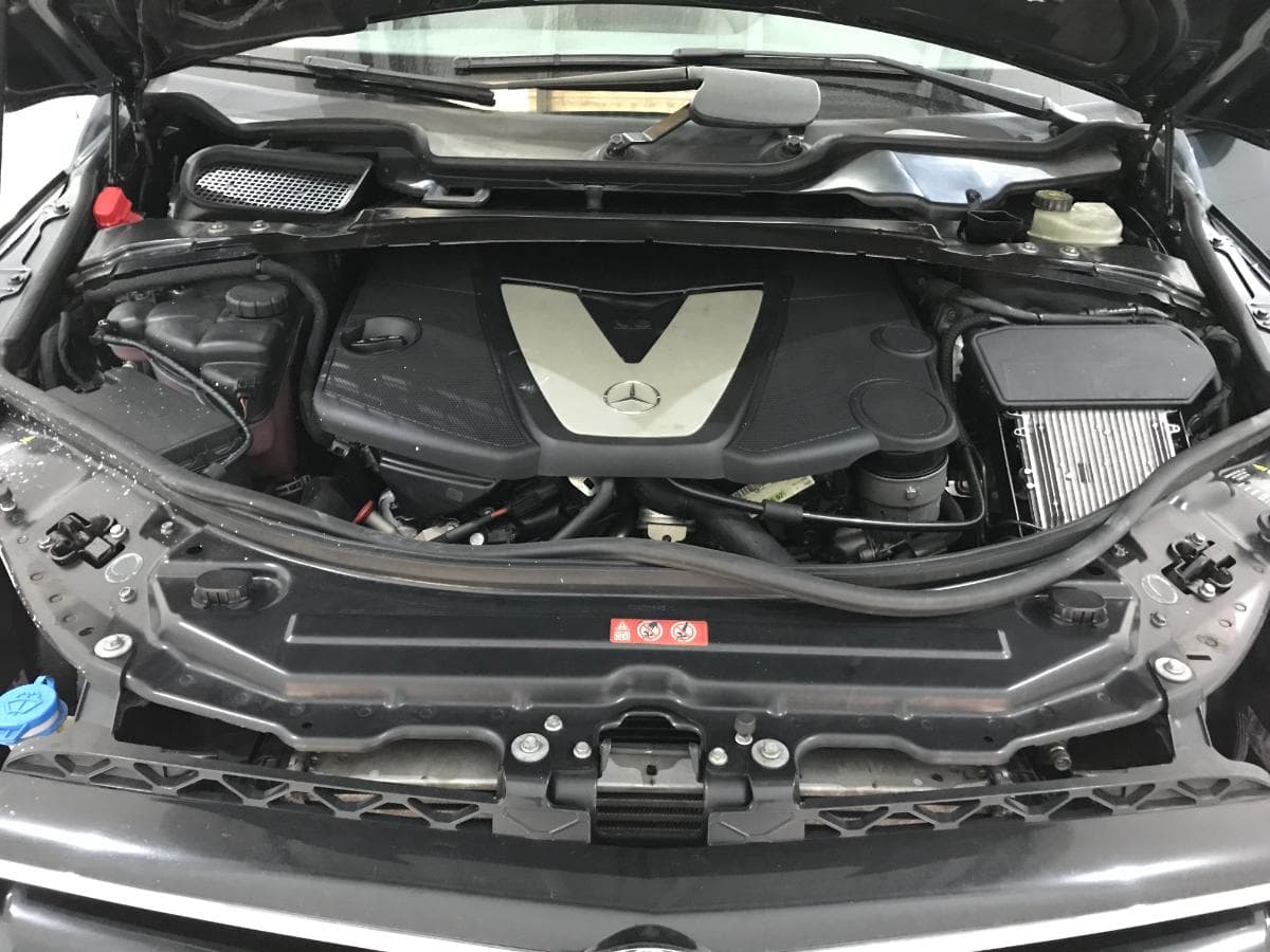 Mercedes-Benz R350 CDI 4-Matic · Ano 2010 — image 14