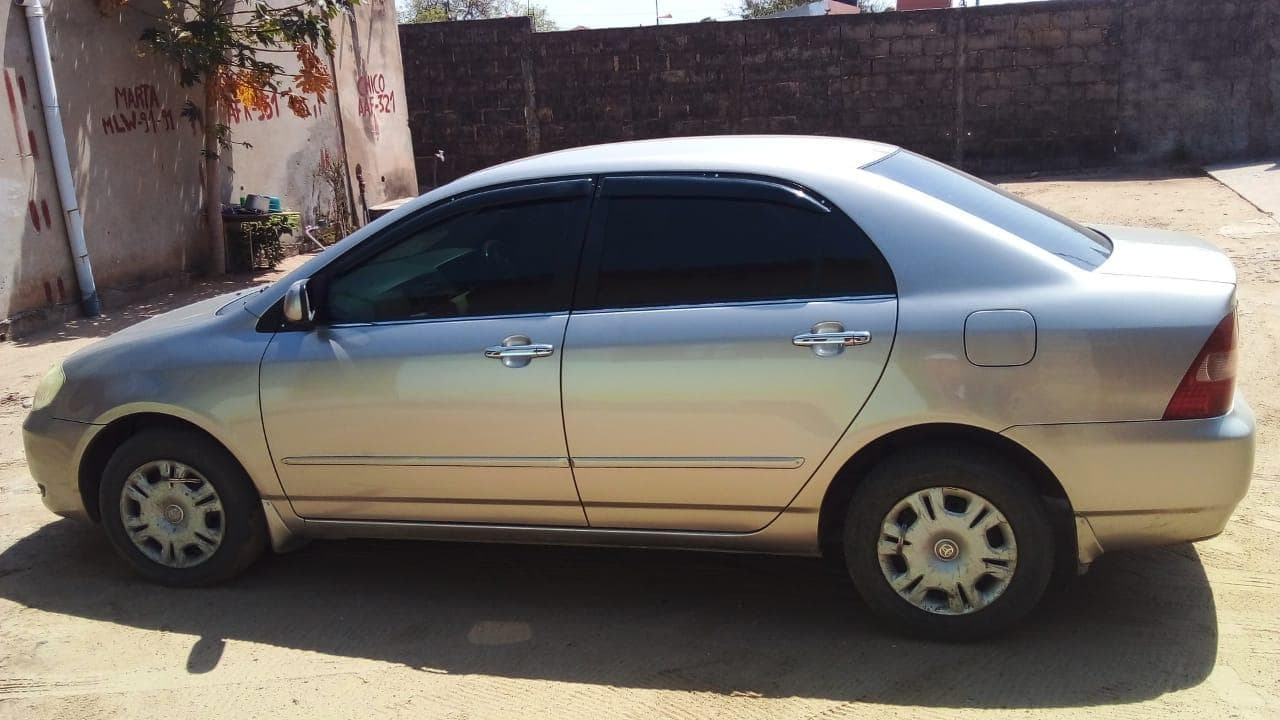 Toyota Corolla · — imagen 5