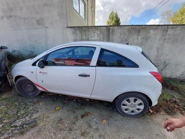 Opel Corsa VAN 1.3 CDTI — image 2