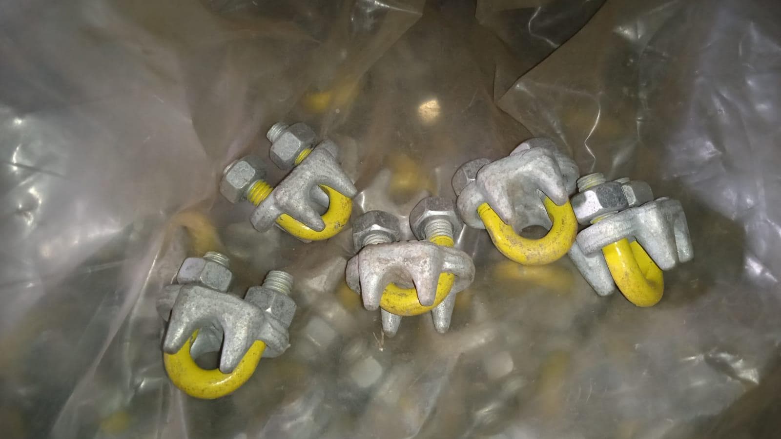 Diversos + Diversos + Manilhas + Diversos + Diversos + Diversos + Diversos + Diversos + Diversos + Diversos + Diversos + Diversos + Chain Block + Diversos + Diversos + Diversos + Diversos + Diversos + Diversos + Diversos + Contentor de 40P · — imagem 48