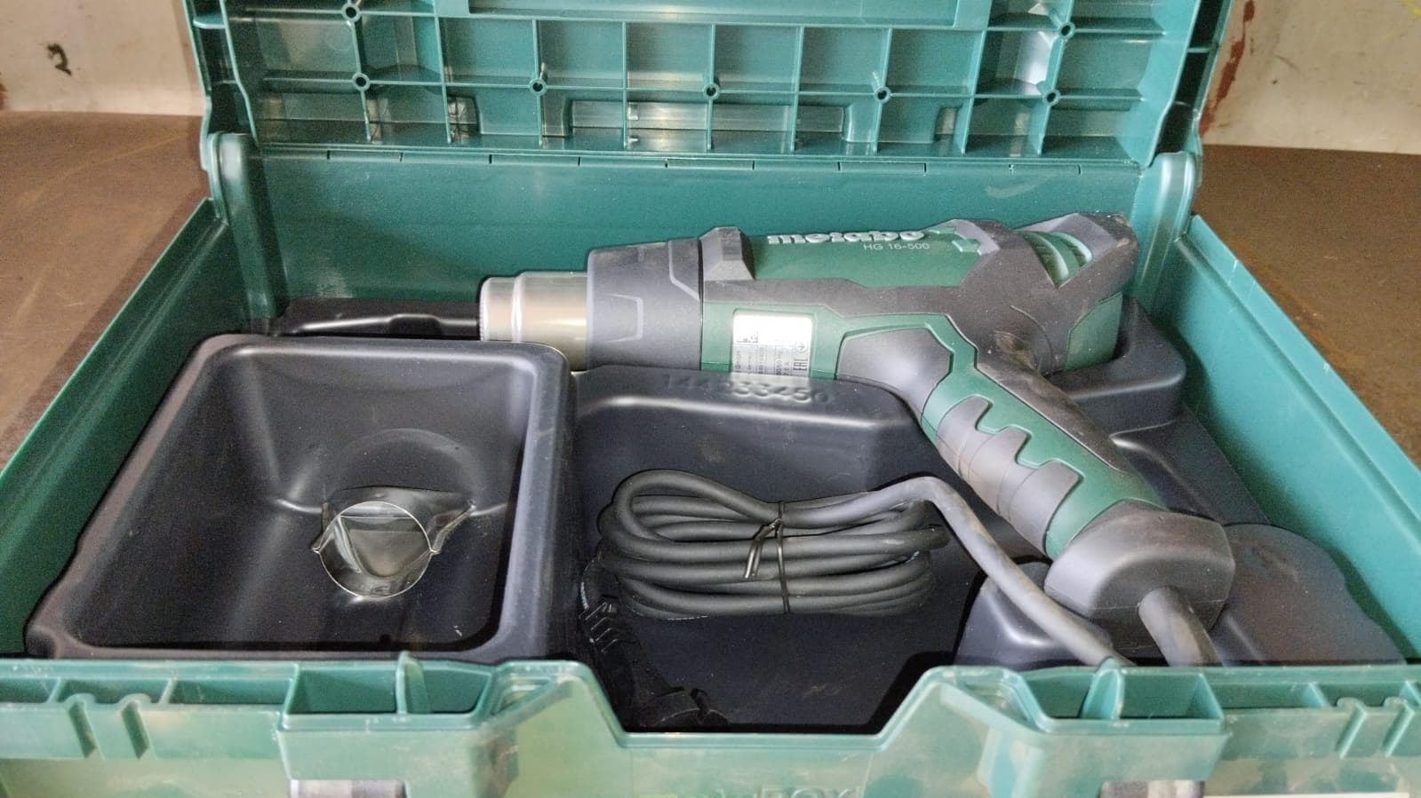 Diversos + Diversos + Grampos + Diversos + Diversos + Diversos + Electrodos + Diversos + Diversos + Diversos + Diversos + Diversos + Fitas + Diversos + Diversos + Máquinas Rebarbadora   + Diversos + Pregos 50×2.50mm + Diversos + Cintas + Cintas + Cintas + Cintas + Cintas + Mangueiras para maçarico  + Cintos de Segurança + Diversos + Diversos + Porcas + Porcas + Diversos + Pregos   + Parafusos + Material Hospitalar + Diversos + Cordas + Diversos + Material para Soldadura + Material para Instalacao electrica + Diversos + Spray Q20 + Braçadeiras + Rolos de rede   + Cerca de Segurança + Cabo flexível  + Abaraçadeiras + Materia para soldadura + Abraçadeiras + Diversos + Bombas de água   + Diversos + Compressor   + Contentor de 40P · — imagen 55