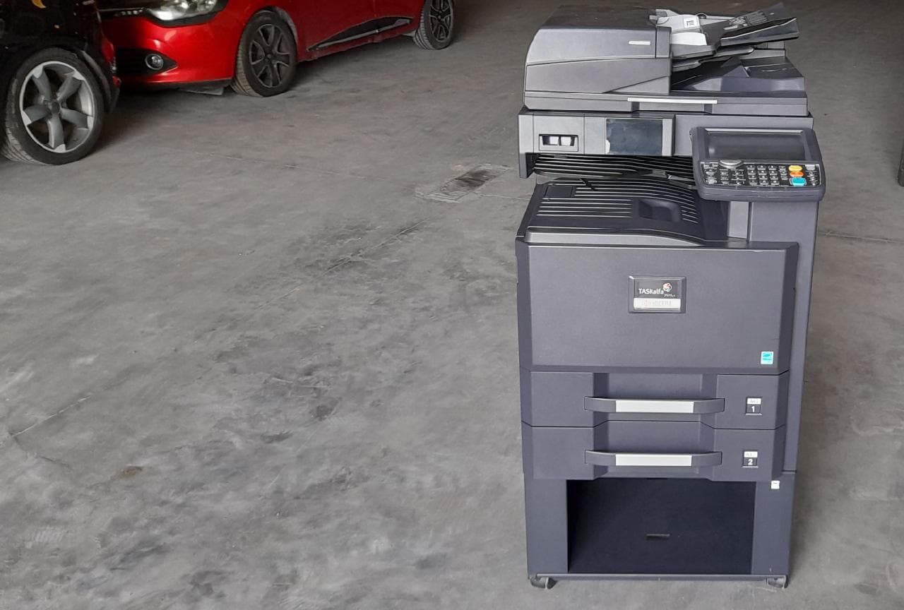 Fotocopiadora multifunções KYOCERA TASKALFA 2551C — image 3