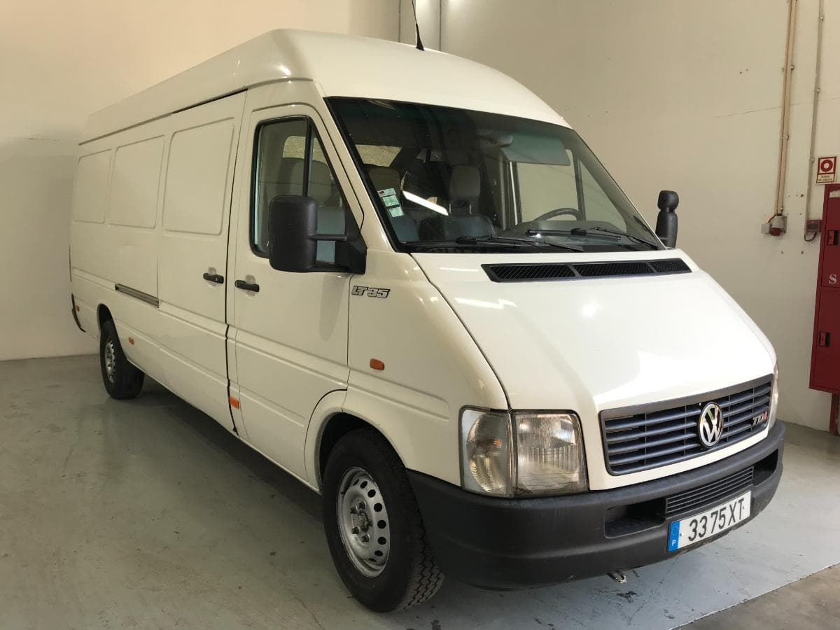 Volkswagen LT 35 2.8TDI · Ano 2004 — imagen 3