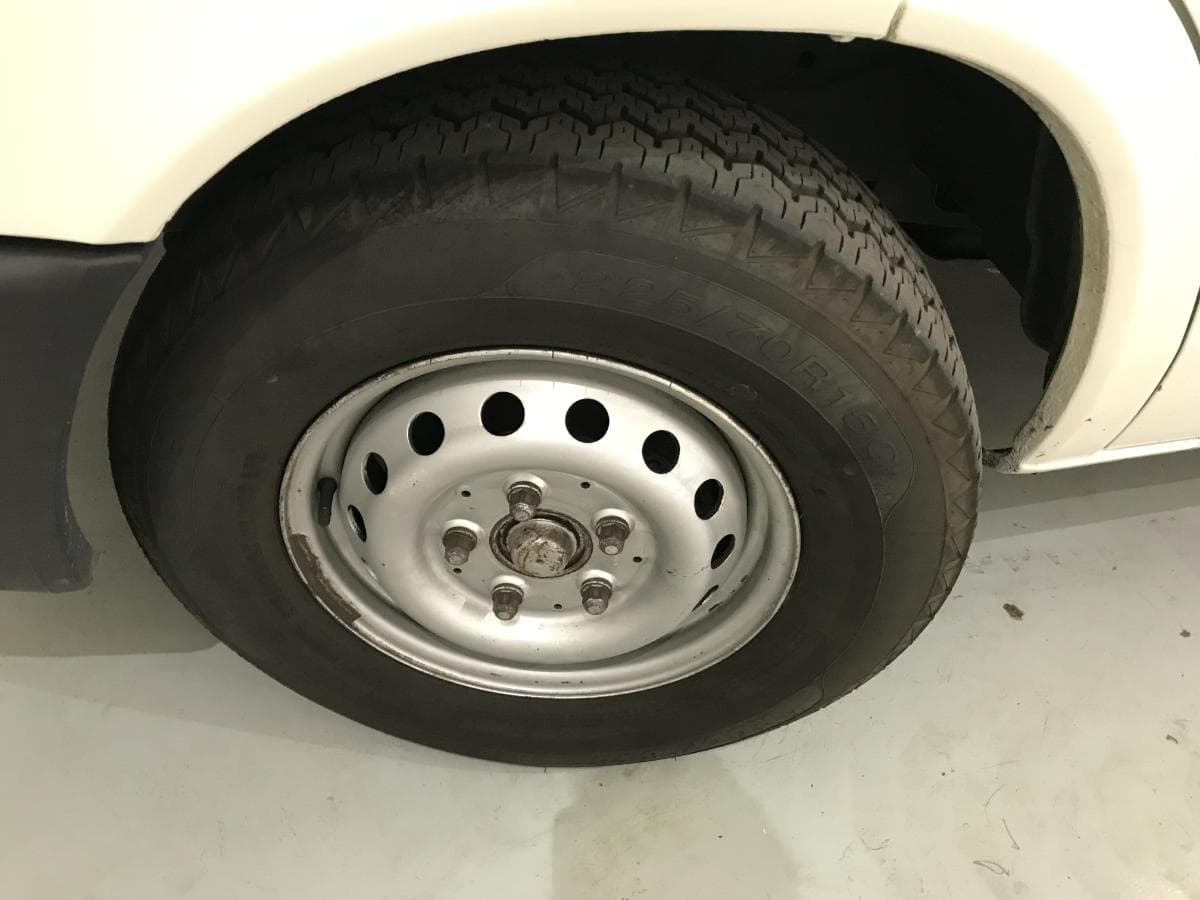 Volkswagen LT 35 2.8TDI · Ano 2004 — imagen 12