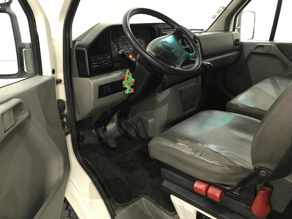 Volkswagen LT 35 2.8TDI · Ano 2004 — imagen 23