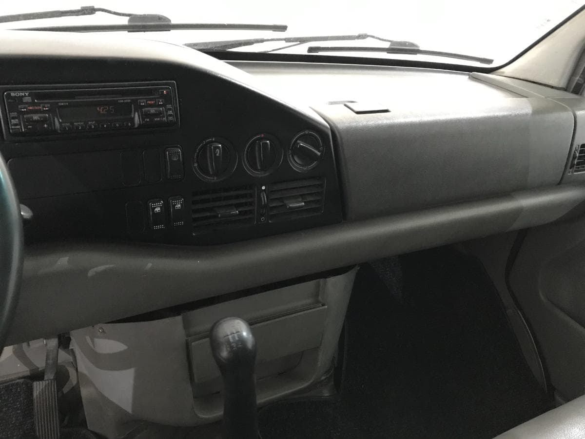 Volkswagen LT 35 2.8TDI · Ano 2004 — imagen 24
