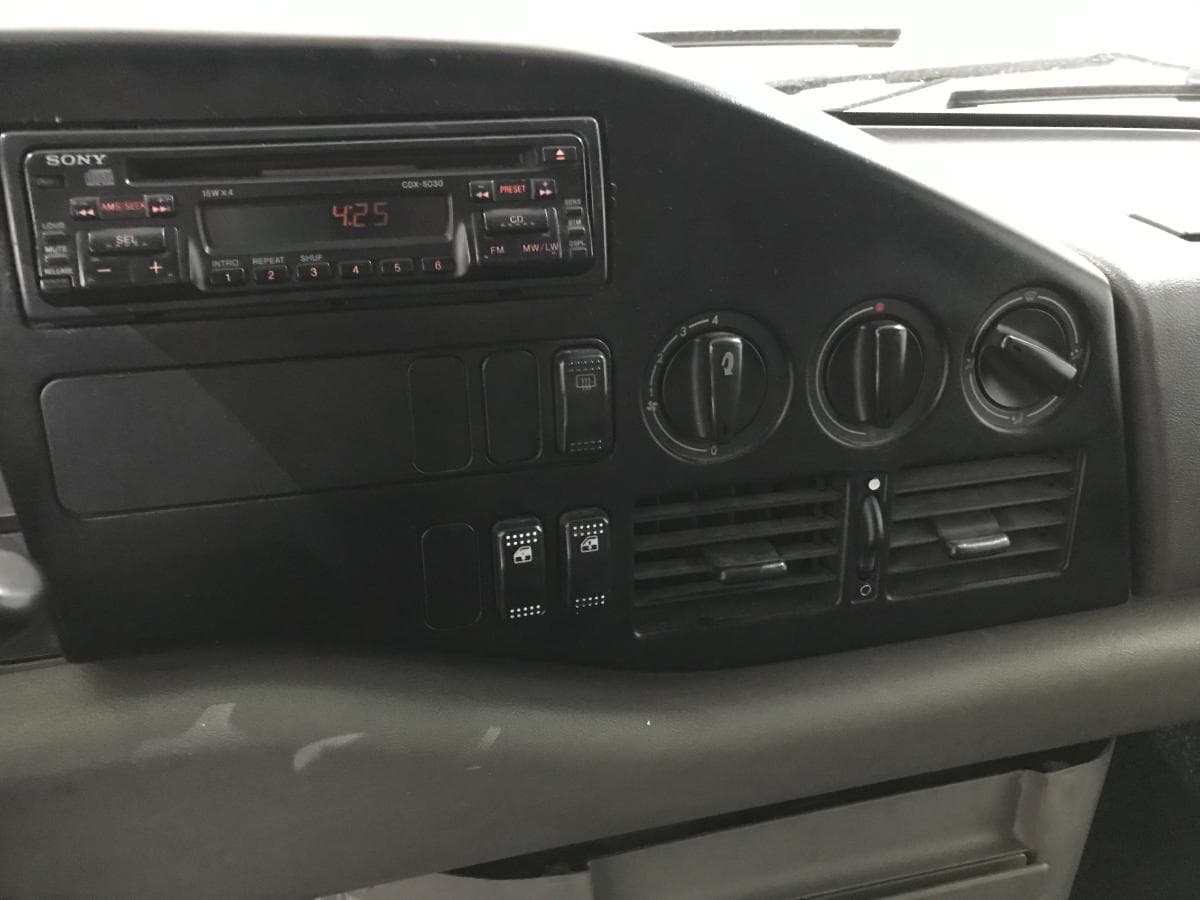 Volkswagen LT 35 2.8TDI · Ano 2004 — imagen 28