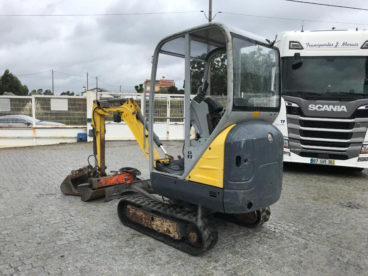 Mini giratória Wacker Neuson — image 4