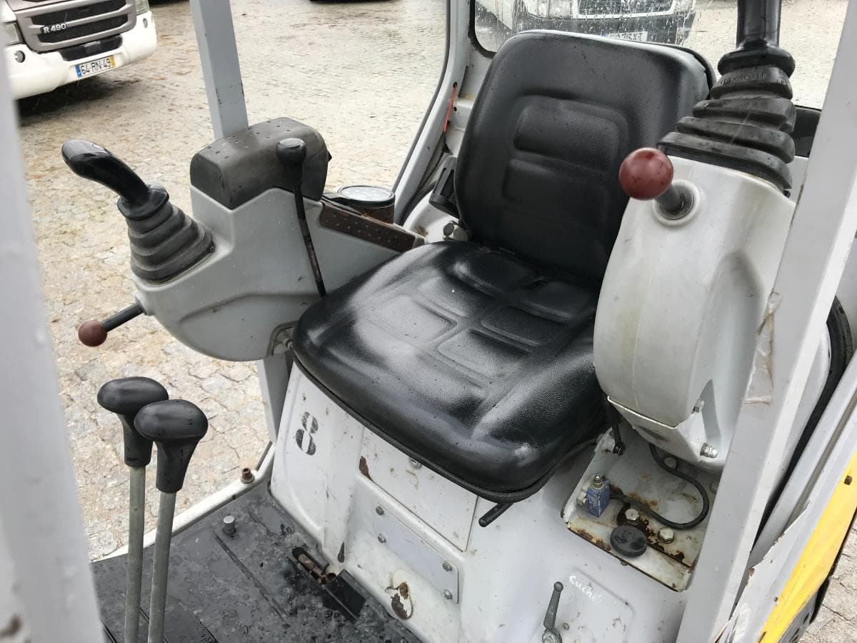 Mini giratória Wacker Neuson — image 12