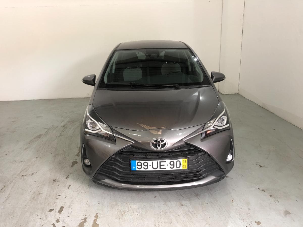 Toyota Yaris · Ano 2018 — image 2