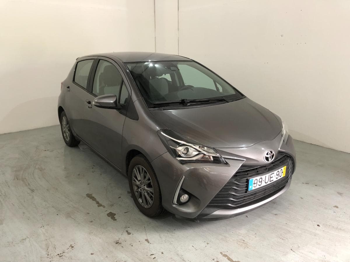 Toyota Yaris · Ano 2018 — image 4