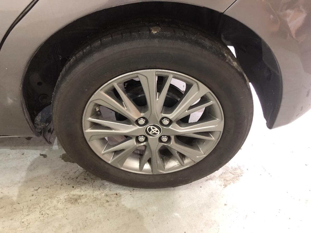 Toyota Yaris · Ano 2018 — image 15