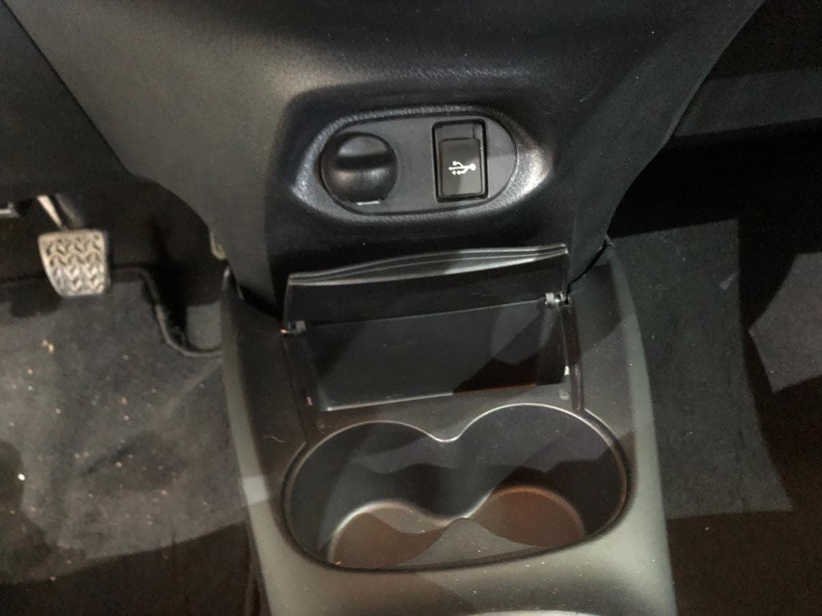 Toyota Yaris · Ano 2018 — image 26
