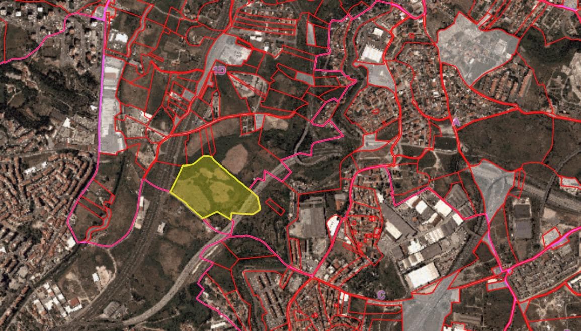 Terreno c/ 5,6 ha · Loures — imagen 2