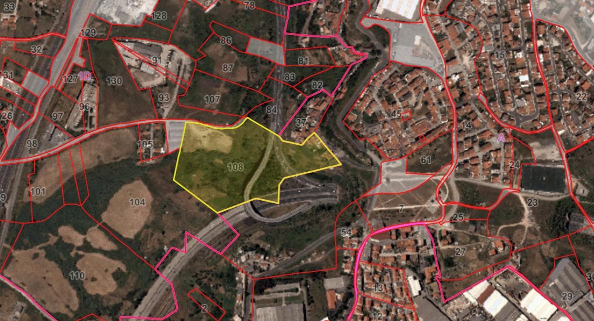 Terreno c/ 1,7 ha · Loures — image 2