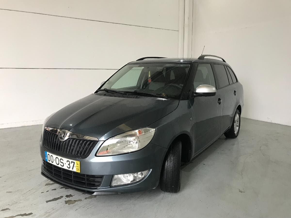 Skoda Fabia 1.2 TDI · Ano 2014 — image 1