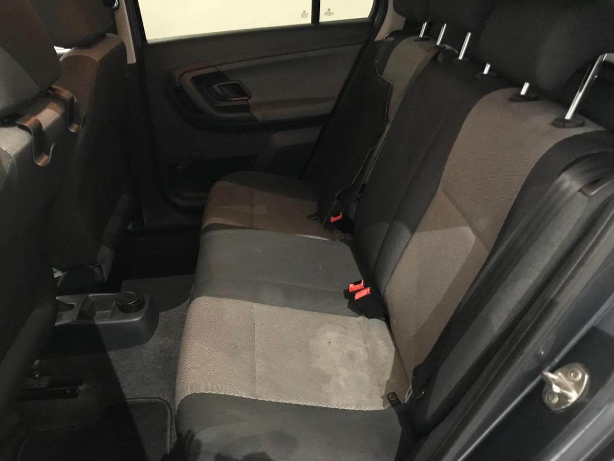 Skoda Fabia 1.2 TDI · Ano 2014 — image 22