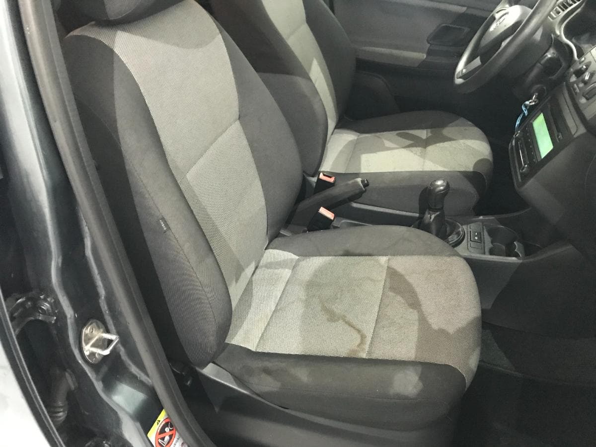 Skoda Fabia 1.2 TDI · Ano 2014 — image 25