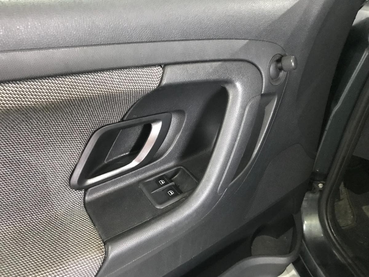 Skoda Fabia 1.2 TDI · Ano 2014 — image 33