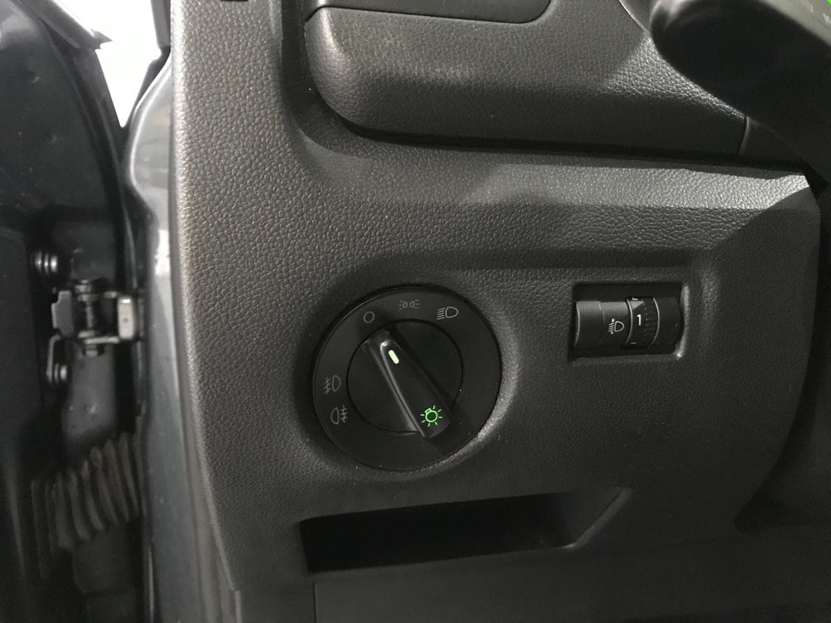 Skoda Fabia 1.2 TDI · Ano 2014 — image 34