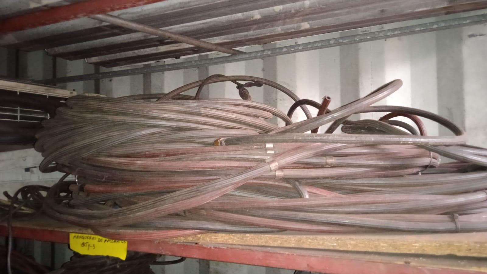 Diversos + Diversos + Grampos + Diversos + Diversos + Diversos + Electrodos + Diversos + Diversos + Diversos + Diversos + Diversos + Fitas + Diversos + Diversos + Máquinas Rebarbadora   + Diversos + Pregos 50×2.50mm + Diversos + Cintas + Cintas + Cintas + Cintas + Cintas + Mangueiras para maçarico  + Cintos de Segurança + Diversos + Diversos + Porcas + Porcas + Diversos + Pregos   + Parafusos + Material Hospitalar + Diversos + Cordas + Diversos + Material para Soldadura + Material para Instalacao electrica + Diversos + Spray Q20 + Braçadeiras + Rolos de rede   + Cerca de Segurança + Cabo flexível  + Abaraçadeiras + Materia para soldadura + Abraçadeiras + Diversos + Bombas de água   + Diversos + Compressor   + Contentor de 40P · — imagen 24