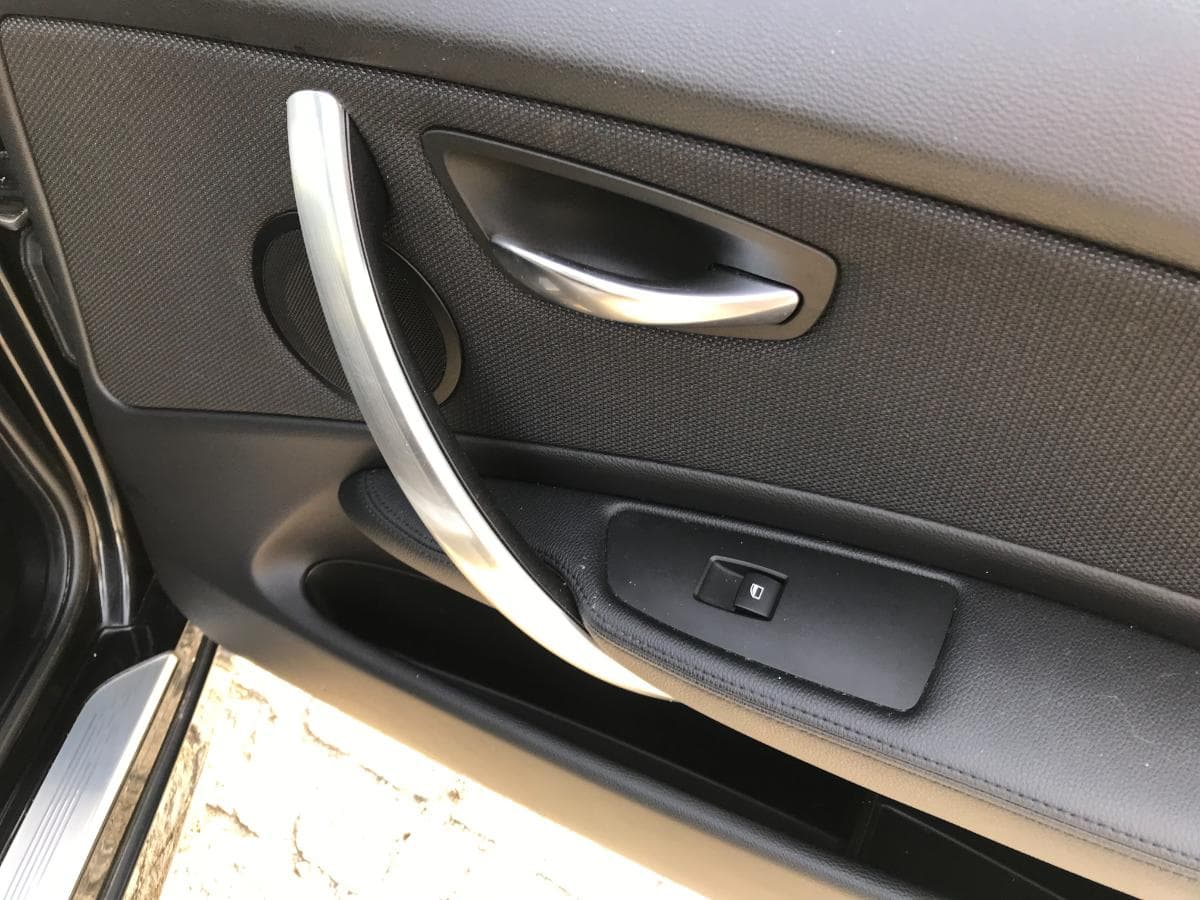 BMW 118D · Ano 2010 — imagen 19