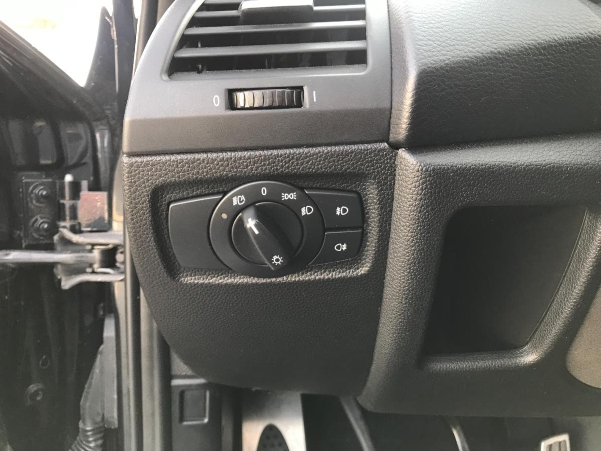 BMW 118D · Ano 2010 — imagen 36