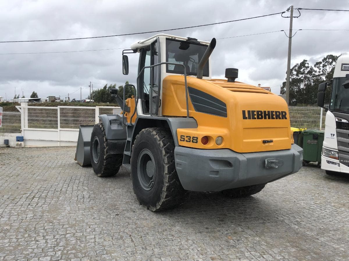 Pá Carregadora Liebherr L538 · Ano 2010 — imagen 4