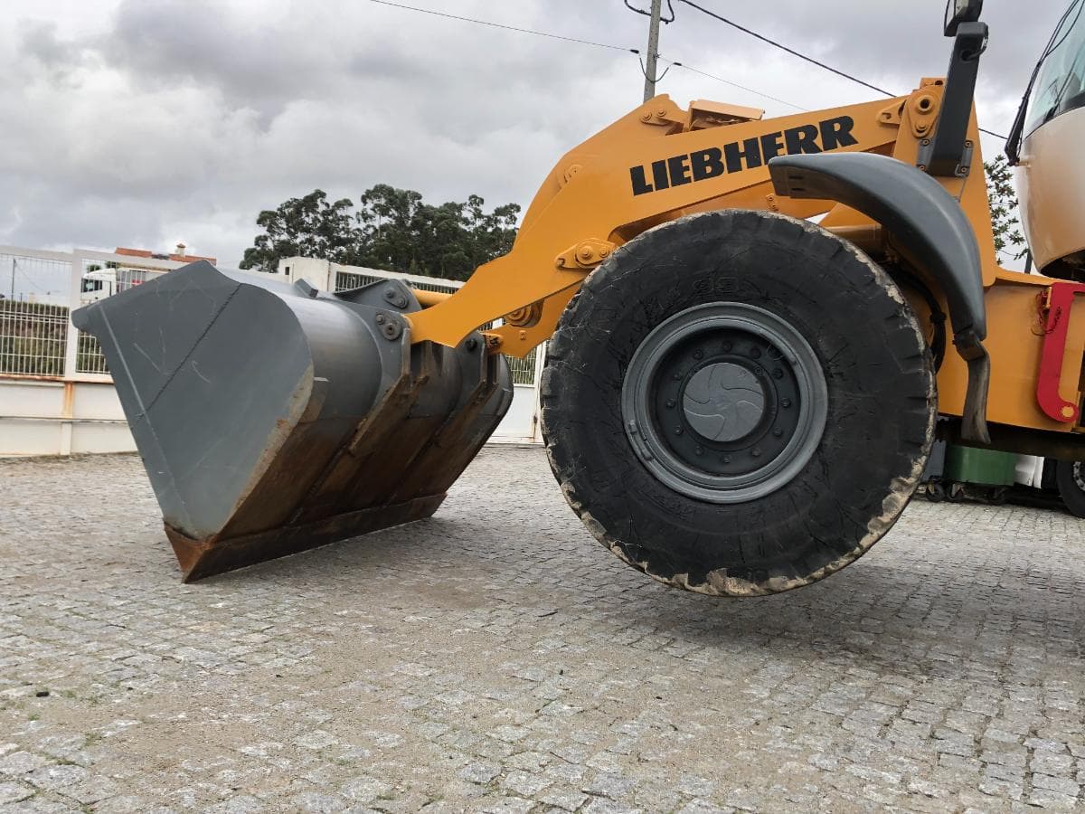 Pá Carregadora Liebherr L538 · Ano 2010 — imagen 17