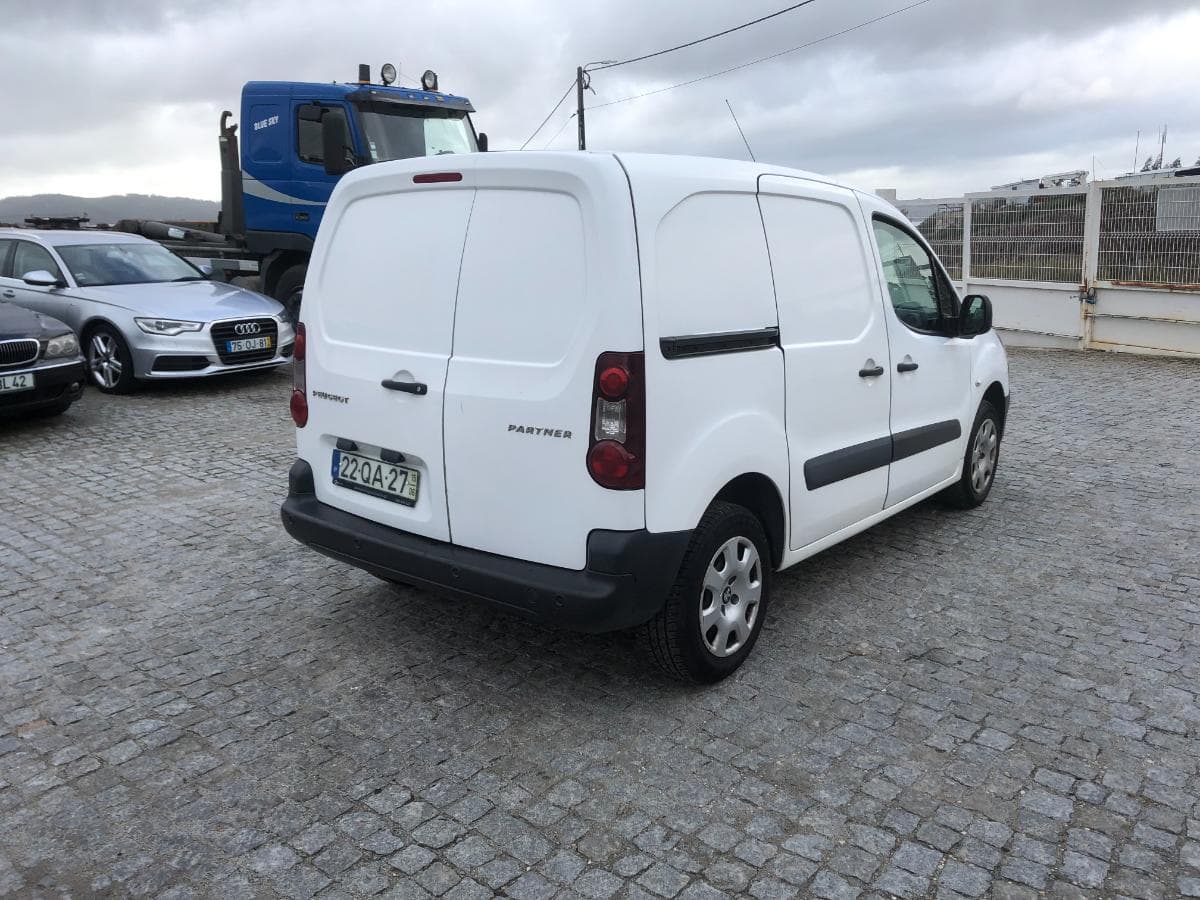 Peugeot Partner · Año 2015 — imagen 5