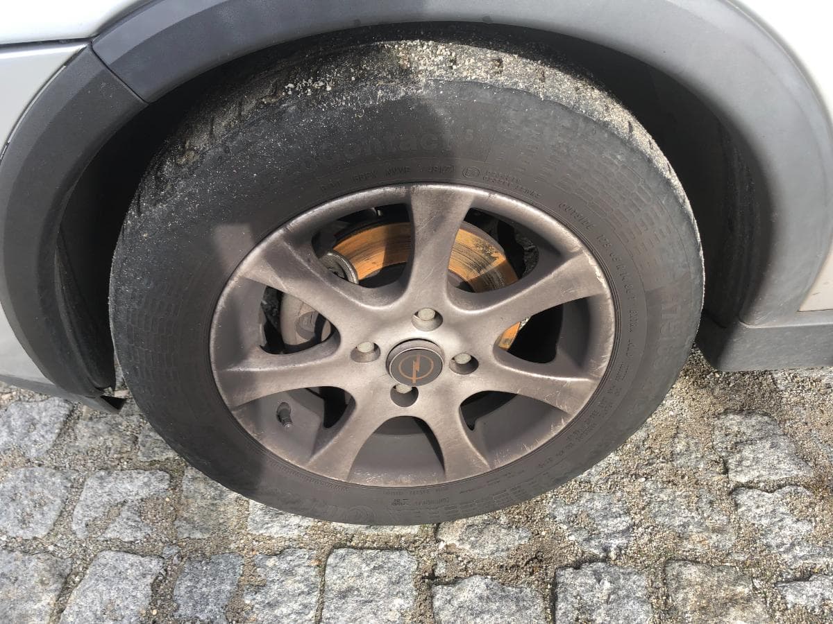 Opel Corsa 1.2 · Ano 2004 — image 15