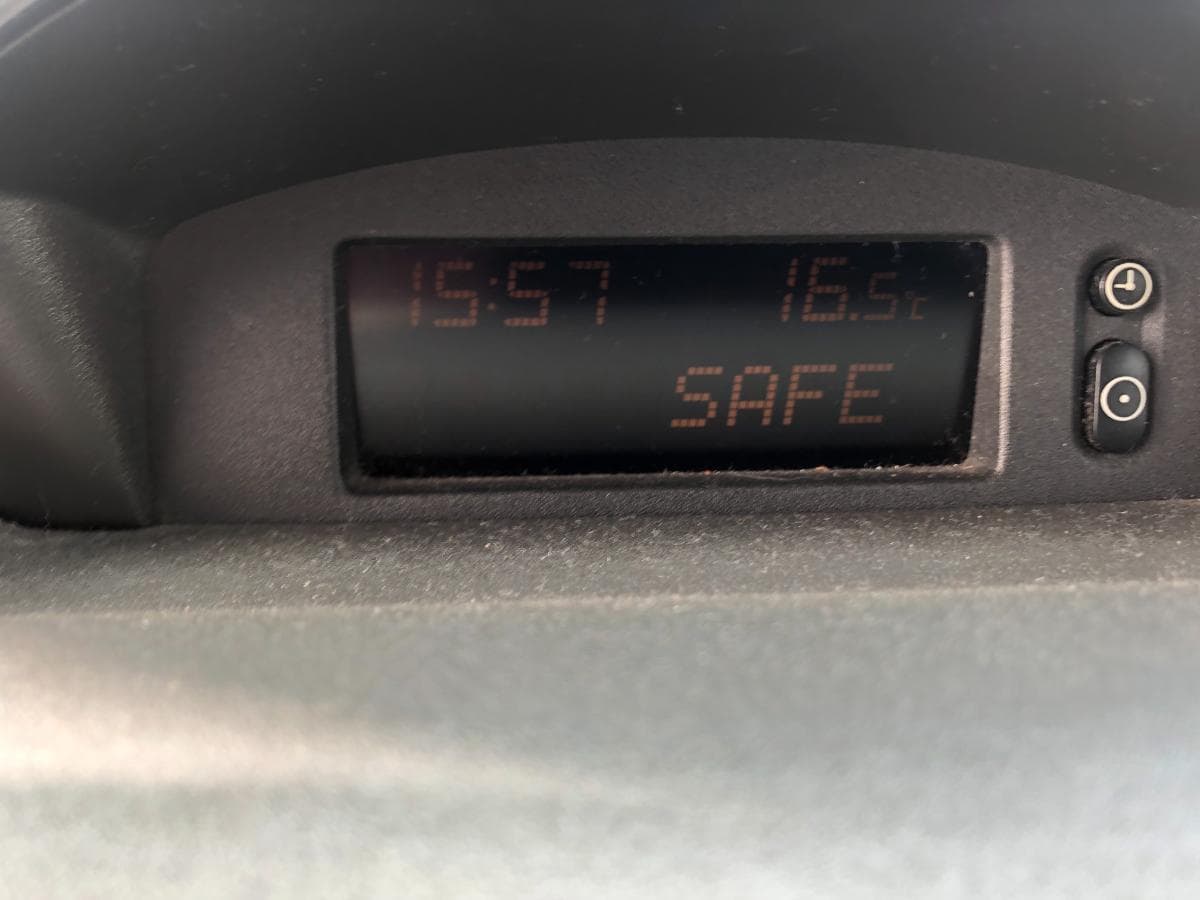 Opel Corsa 1.2 · Ano 2004 — image 28