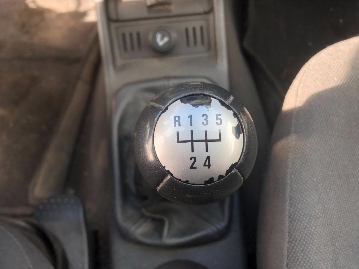 Opel Corsa 1.2 · Ano 2004 — image 33