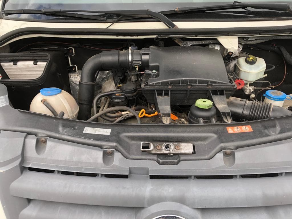 Pronto Socorro Volkswagen Crafter 35 2.5 TDI · Ano 2008 — image 4