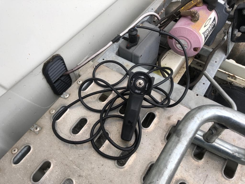 Pronto Socorro Volkswagen Crafter 35 2.5 TDI · Ano 2008 — image 14