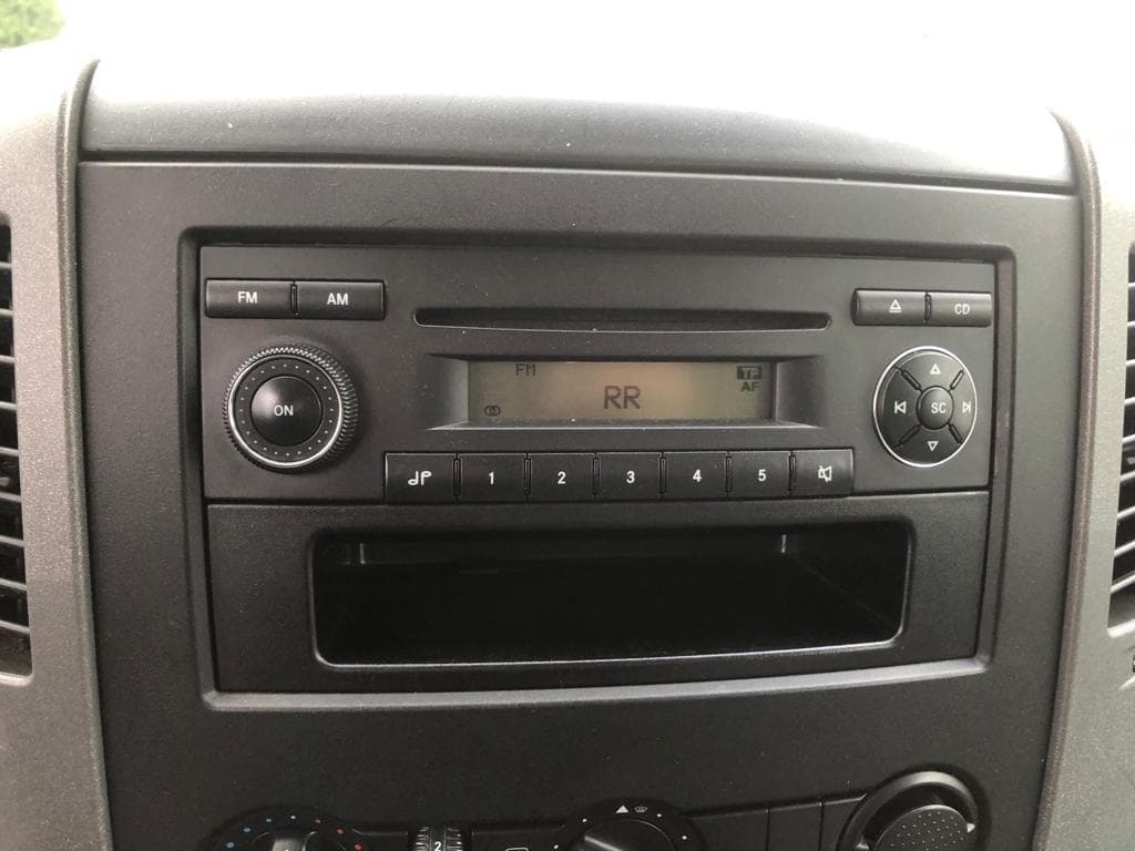 Pronto Socorro Volkswagen Crafter 35 2.5 TDI · Ano 2008 — image 30