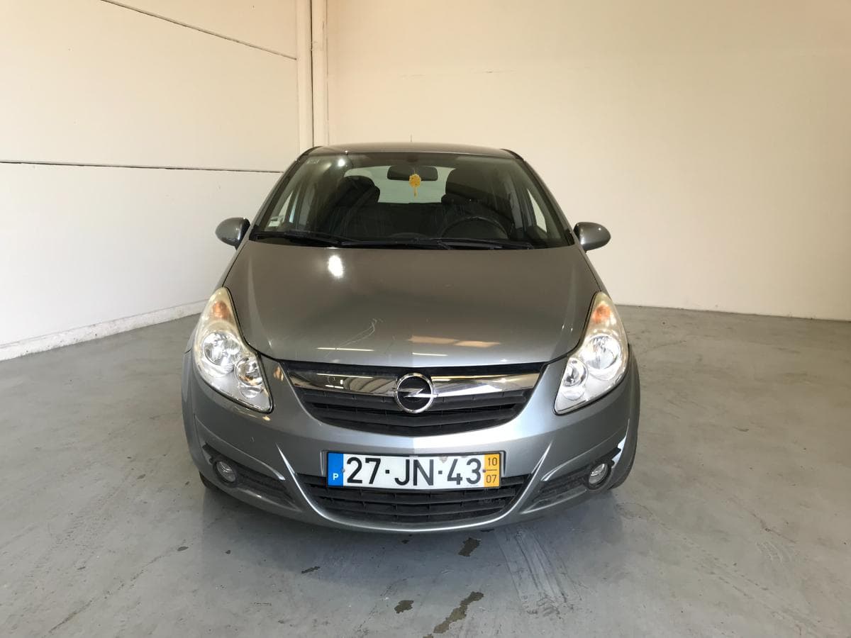 Opel Corsa 1.3 CDTI · Ano 2010 — imagen 3